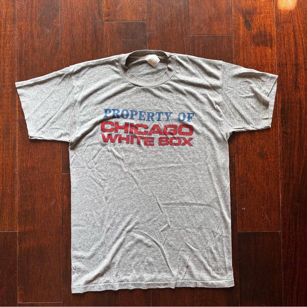 Chicago White Sox Gray T-Shirt / Medium